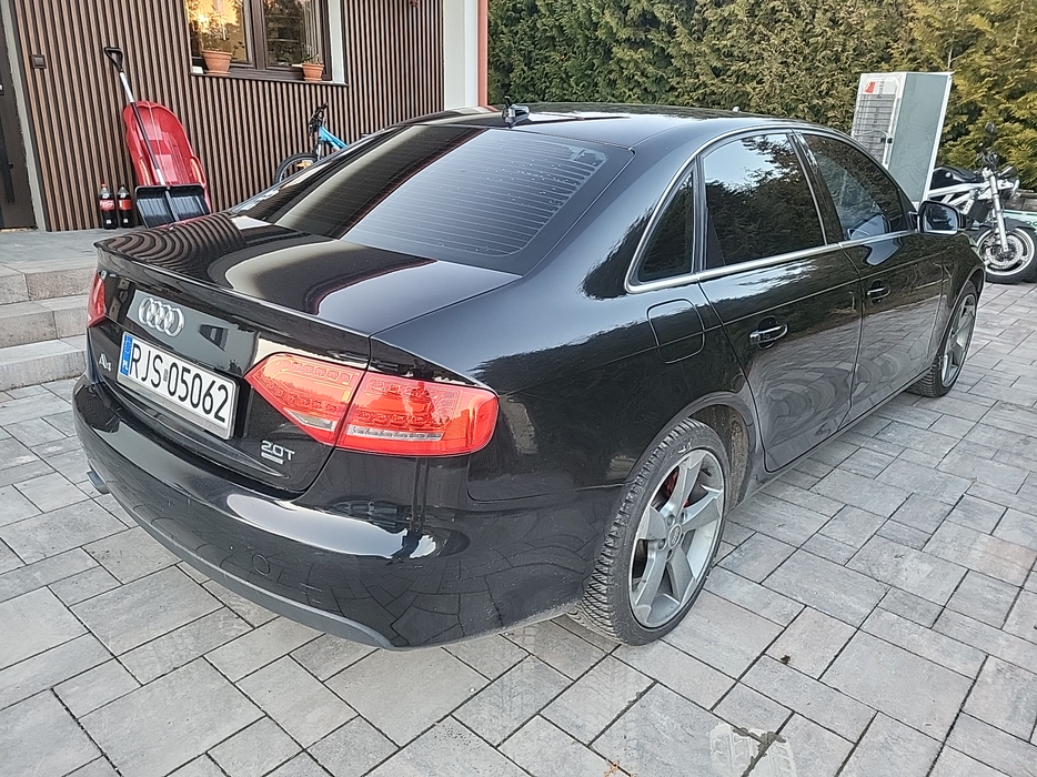 Zdjęcie po ukosie, prawy tył