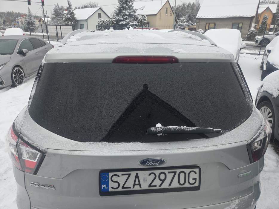 Zdjęcie szyby tylnej