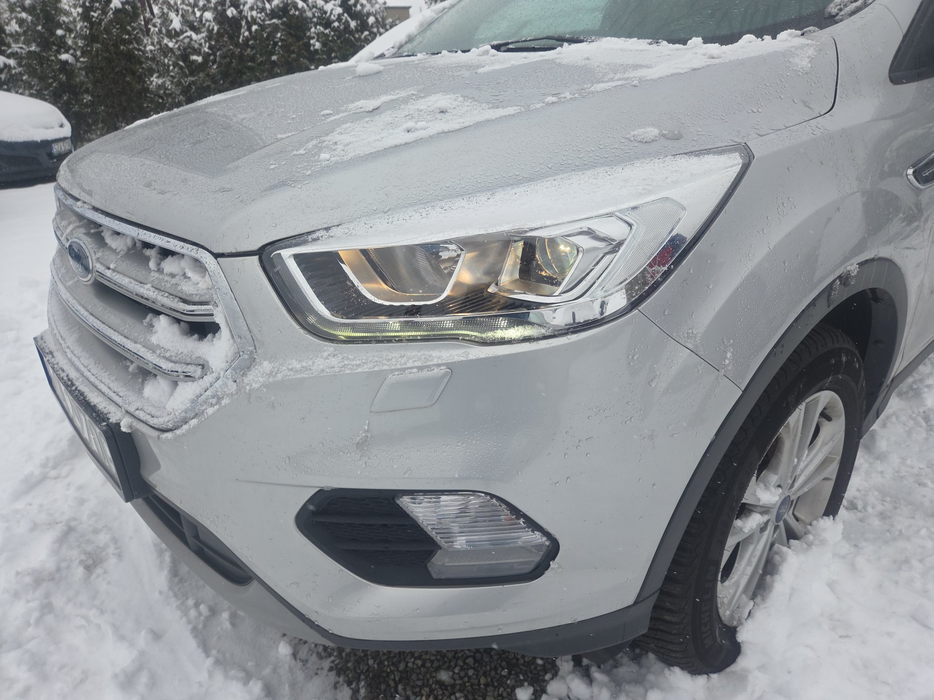 Zdjęcie oświetlenia przedniego i dolnego lewego