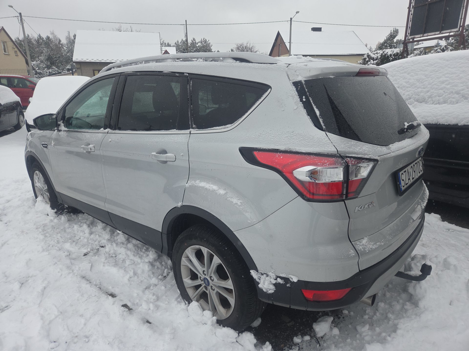 Zdjęcie po ukosie, lewy tył