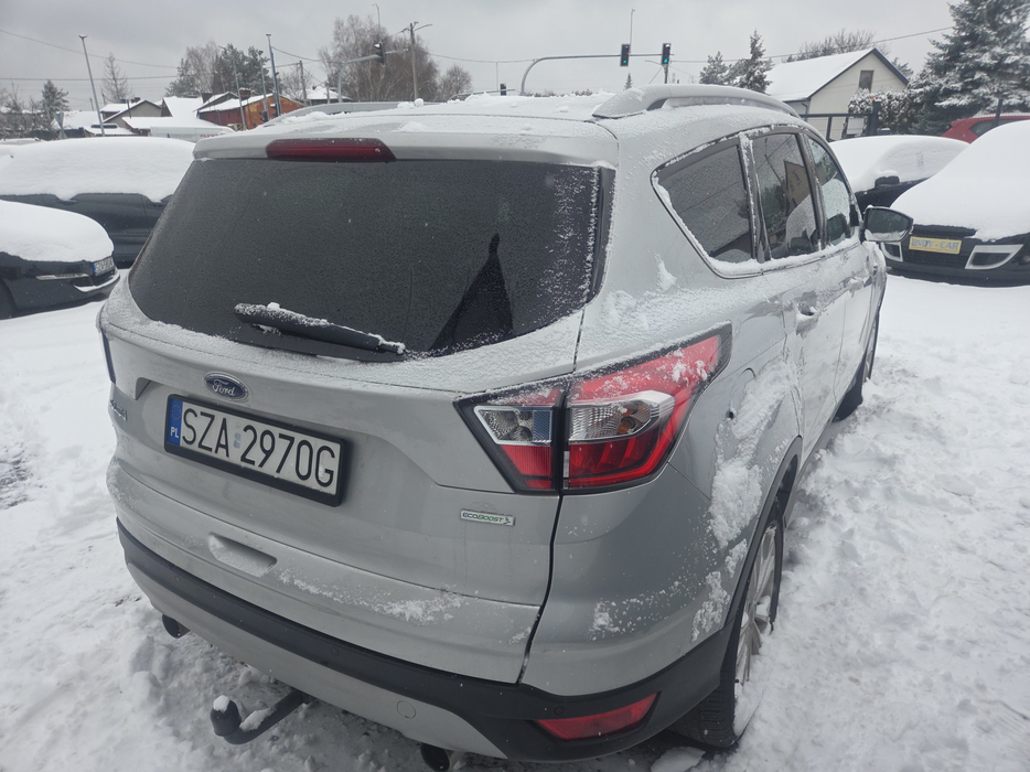 Zdjęcie po ukosie, prawy tył