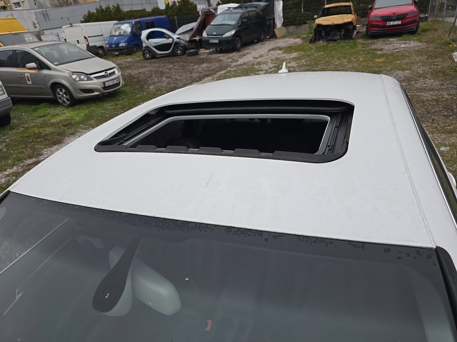 Zdjęcie dachu część przednia