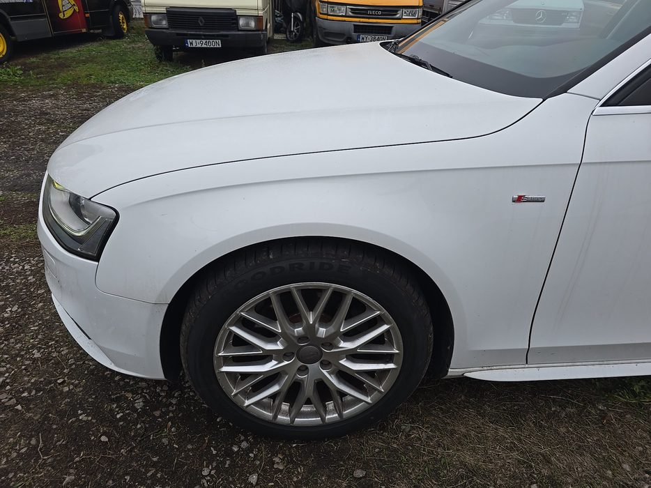 Zdjęcie błotnika przedniego lewego