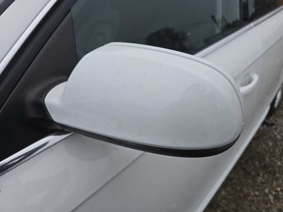 Zdjęcie obudowy lusterka lewego