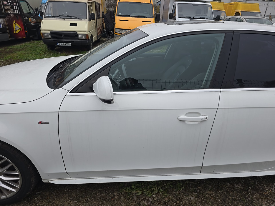 Zdjęcie drzwi przednich lewych wraz z szybą