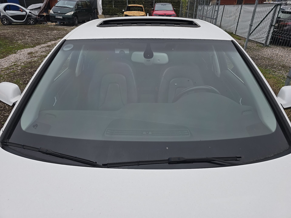 Zdjęcie szyby czołowej - zdjęcie ogólne