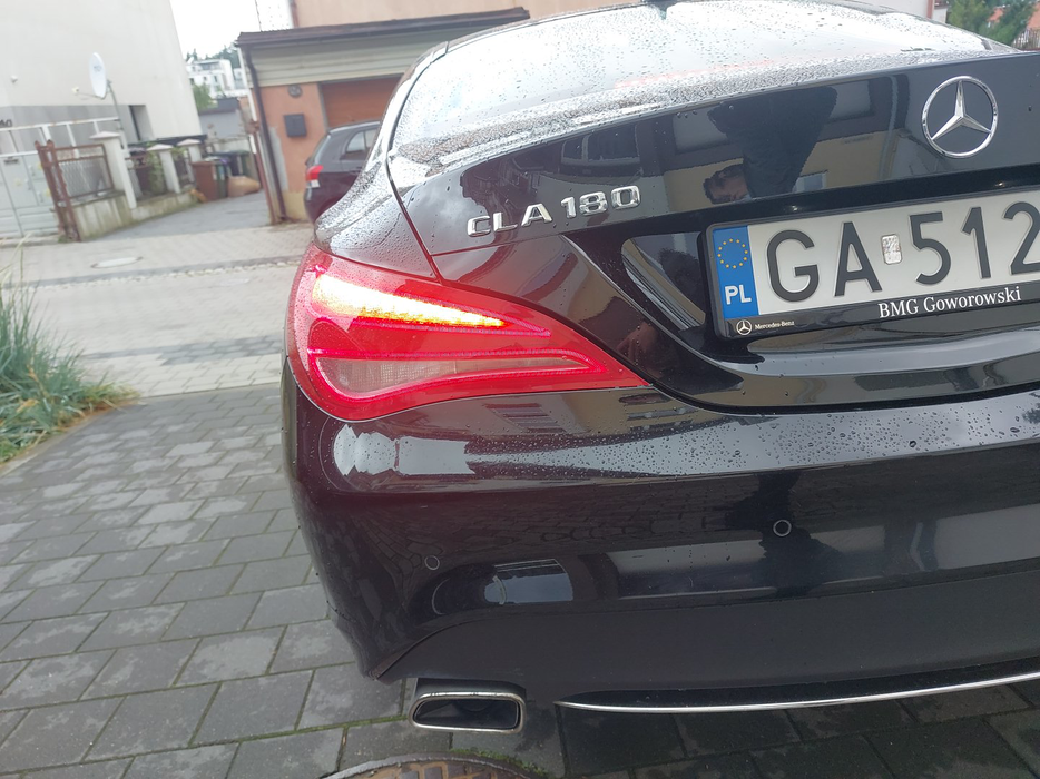 Zdjęcie oświetlenia tylnego lewego