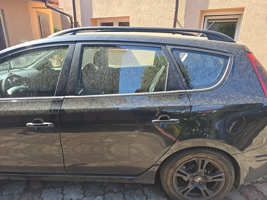 Zdjęcie drzwi tylne lewe wraz z szybą