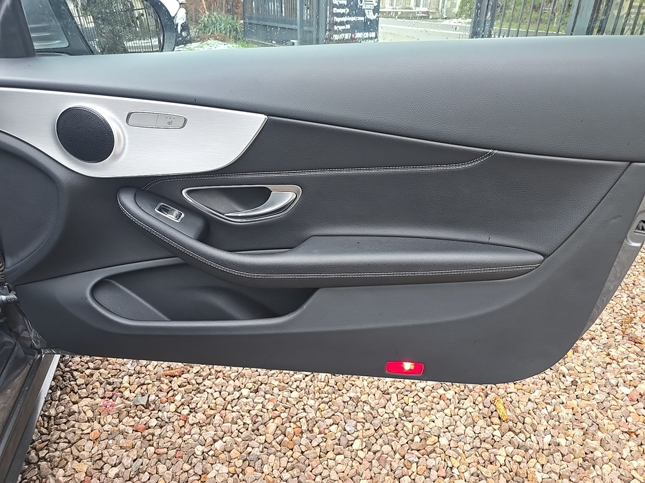 Zdjęcie fotela przedniego prawego