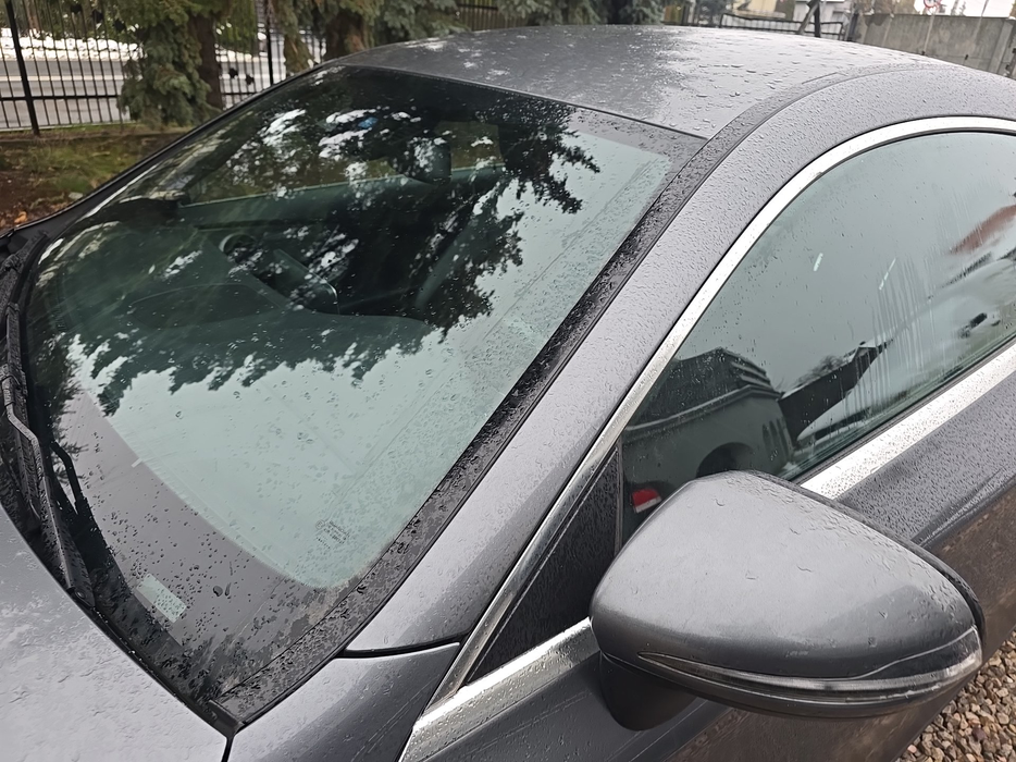 Zdjęcie słupka A lewego