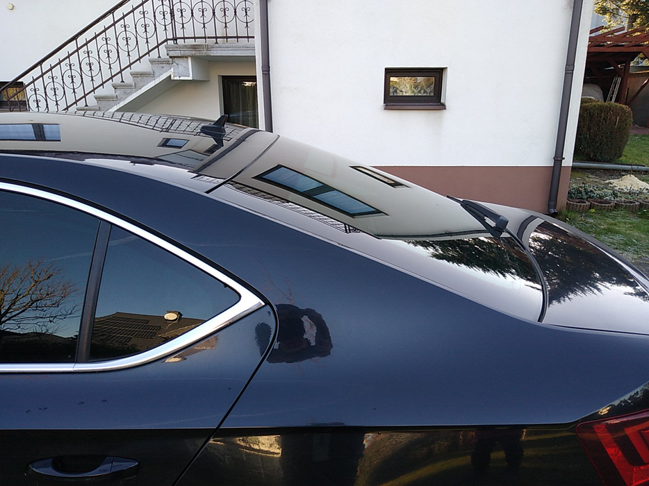 Zdjęcie słupka C lewego