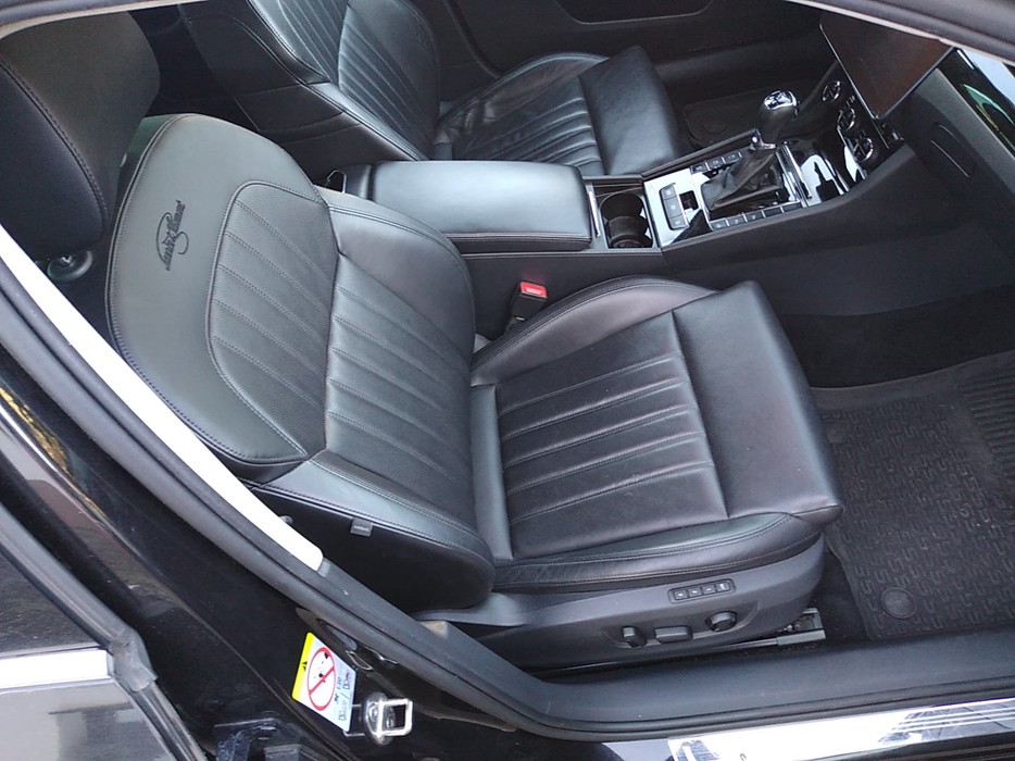 Zdjęcie fotela przedniego prawego