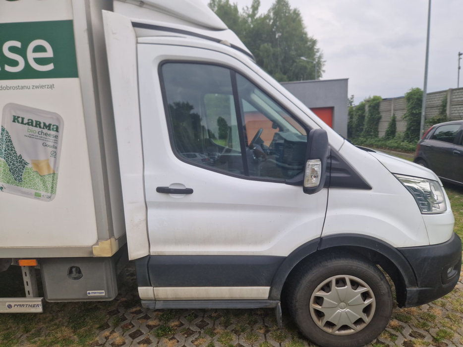 Zdjęcie drzwi przednich prawych wraz z szybą