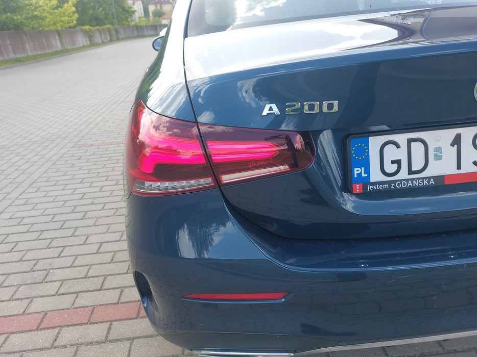 Zdjęcie oświetlenia tylnego lewego