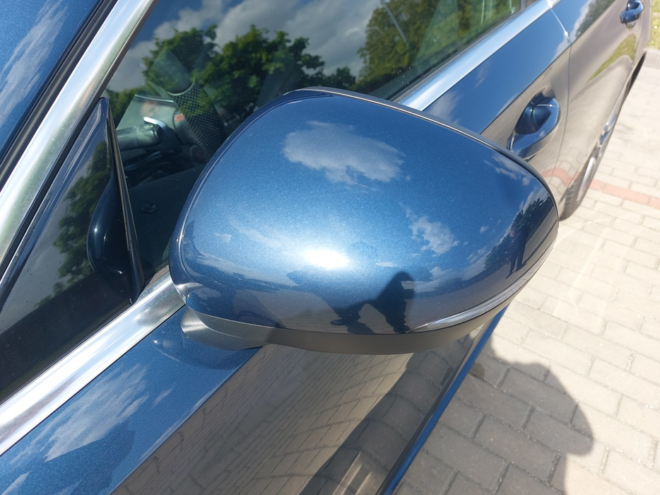 Zdjęcie obudowy lusterka lewego