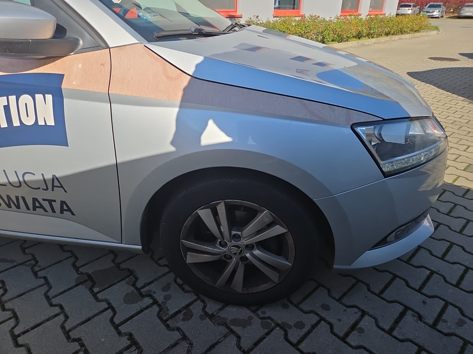 Zdjęcie błotnika przedniego prawego