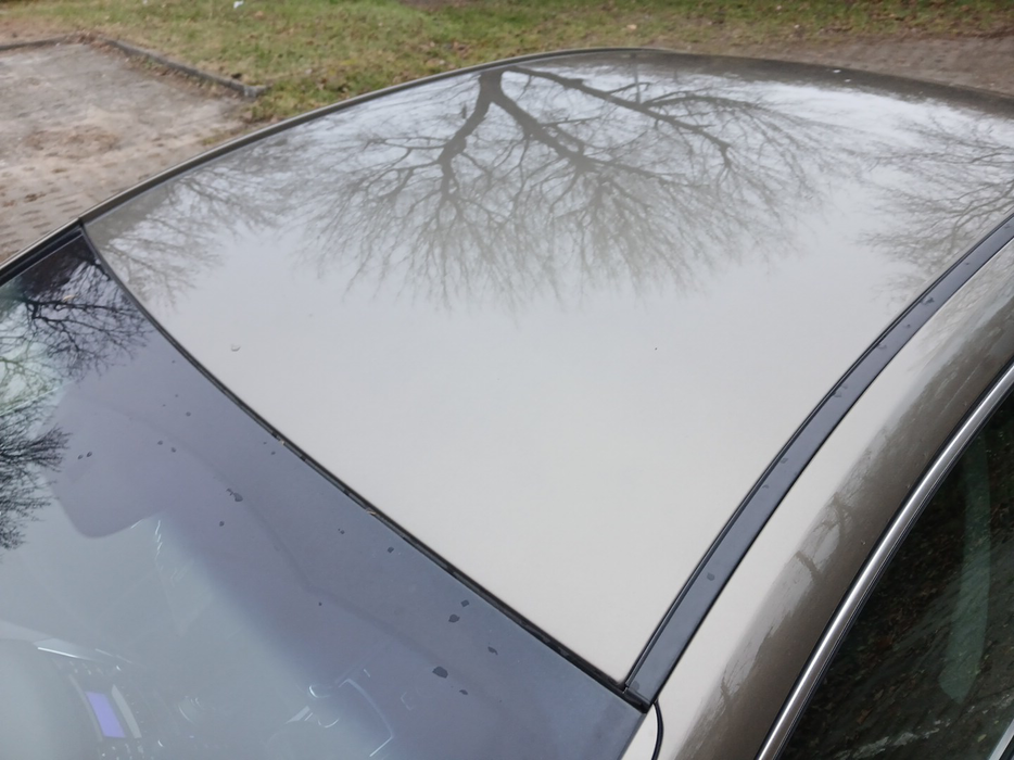 Zdjęcie dachu część przednia