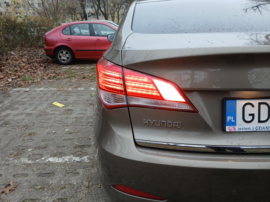 Zdjęcie oświetlenia tylnego lewego