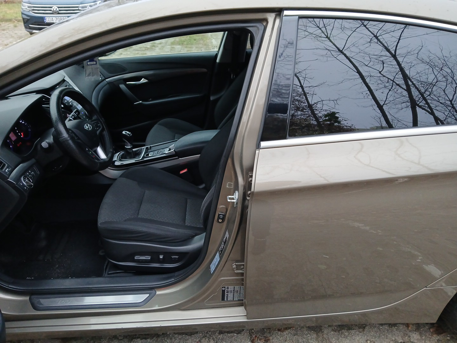 Zdjęcie słupka B lewego