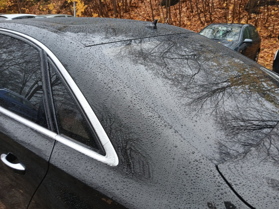 Zdjęcie słupka C lewego