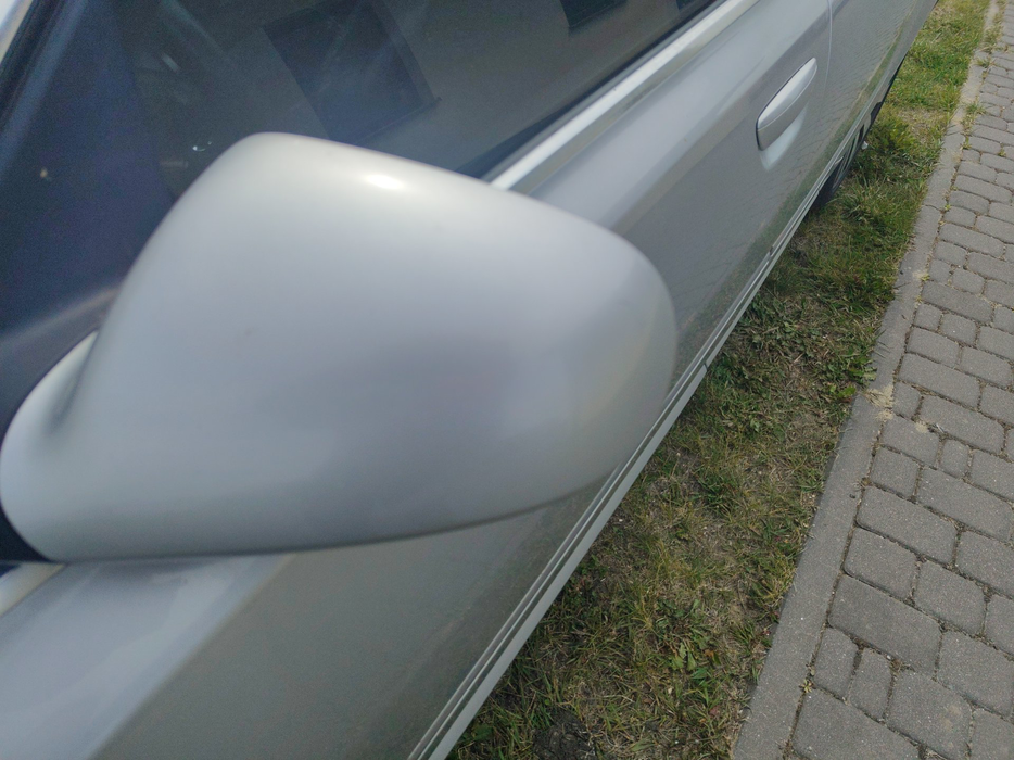 Zdjęcie obudowy lusterka lewego