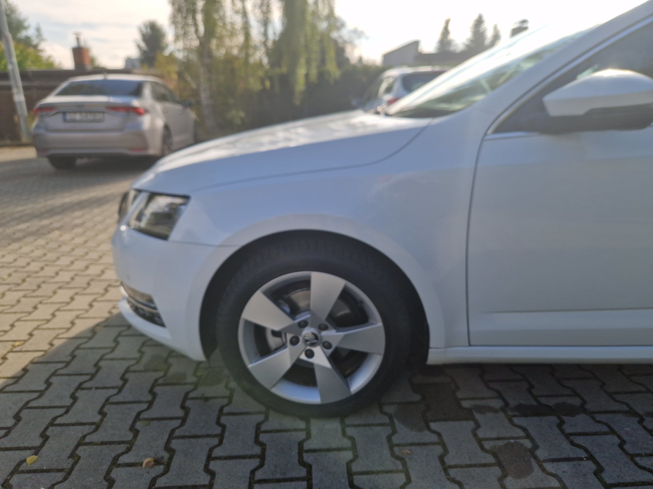 Zdjęcie błotnika przedniego lewego
