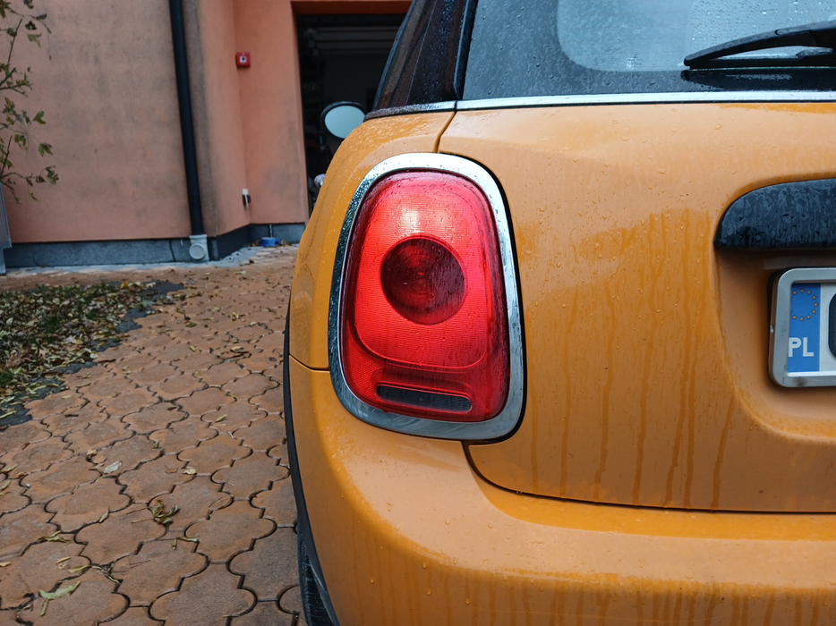 Zdjęcie oświetlenia tylnego lewego