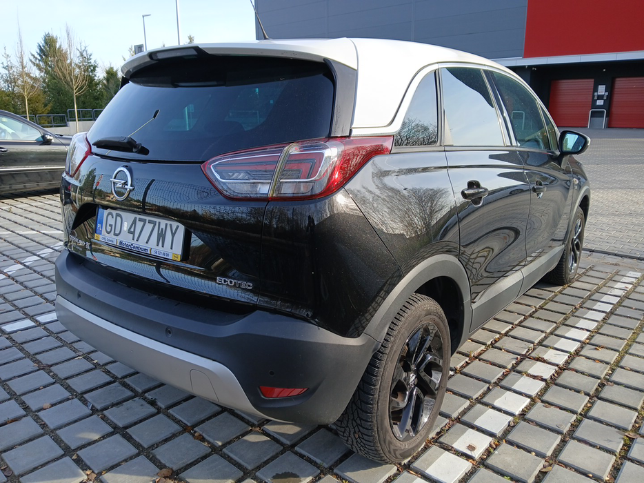 Zdjęcie po ukosie, prawy tył