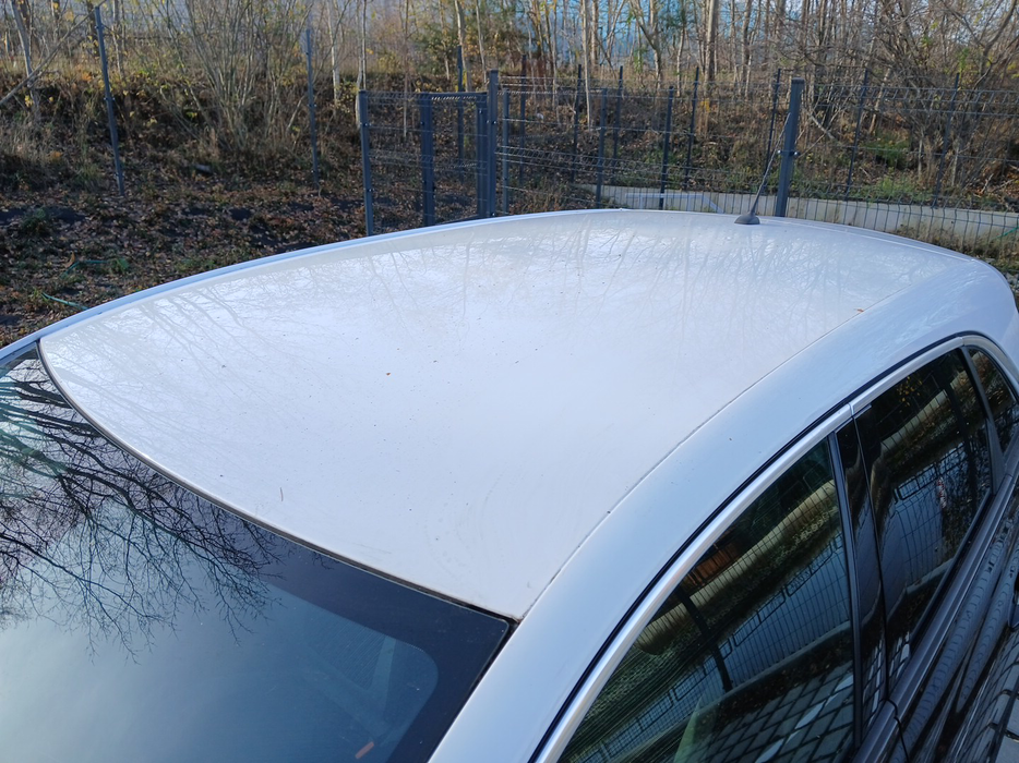 Zdjęcie dachu część przednia