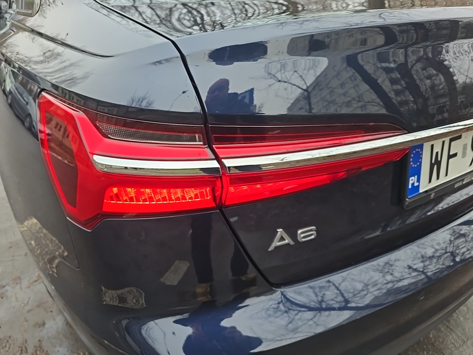 Zdjęcie oświetlenia tylnego lewego