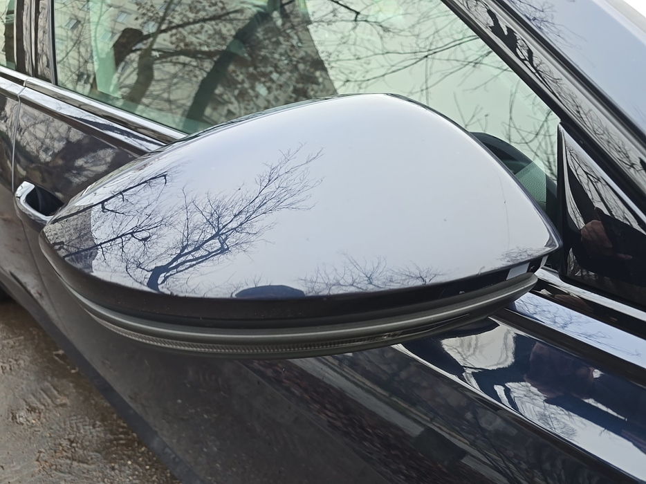 Zdjęcie obudowy lusterka prawego