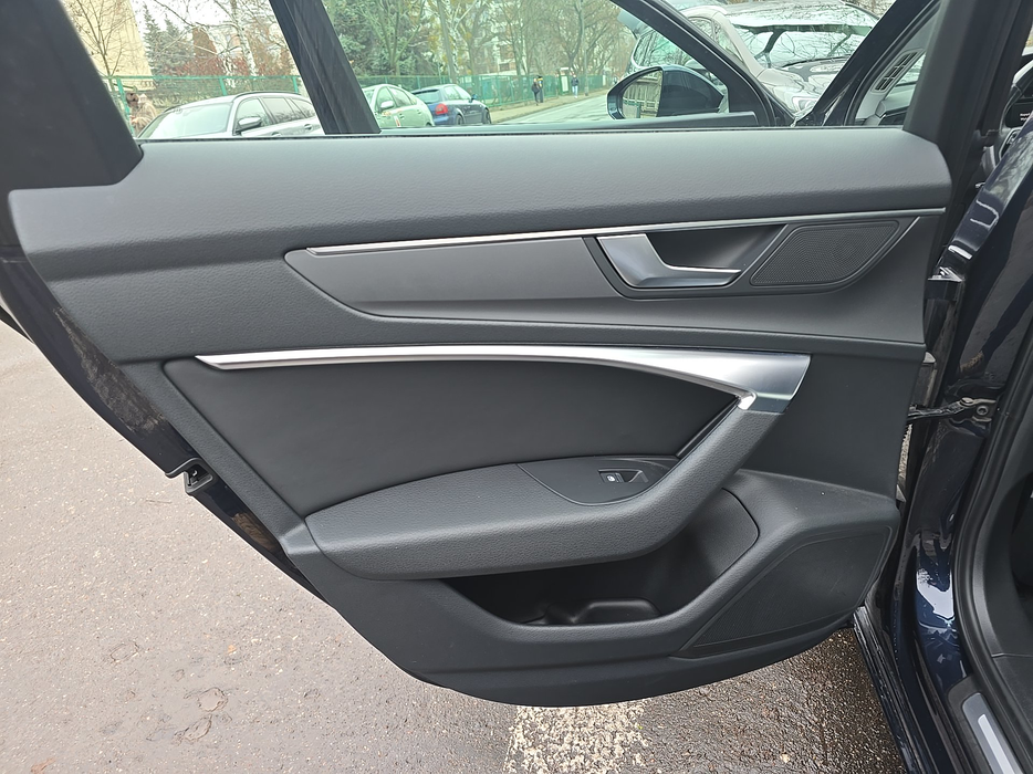 Zdjęcie tapicerki drzwi tylnych lewych