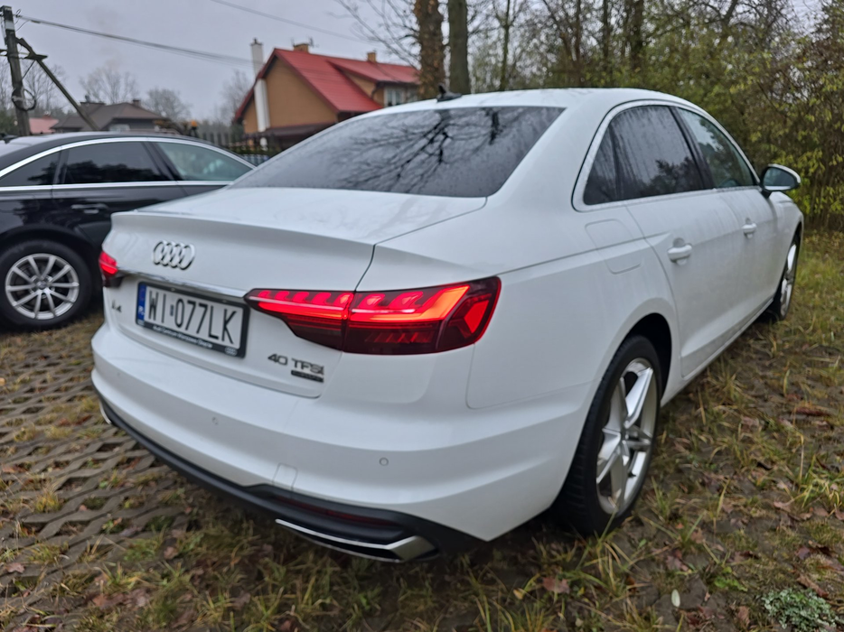 Zdjęcie po ukosie, prawy tył