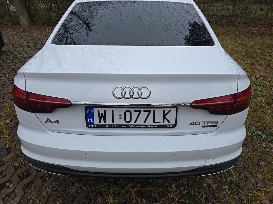 Zdjęcie pokrywy bagażnika