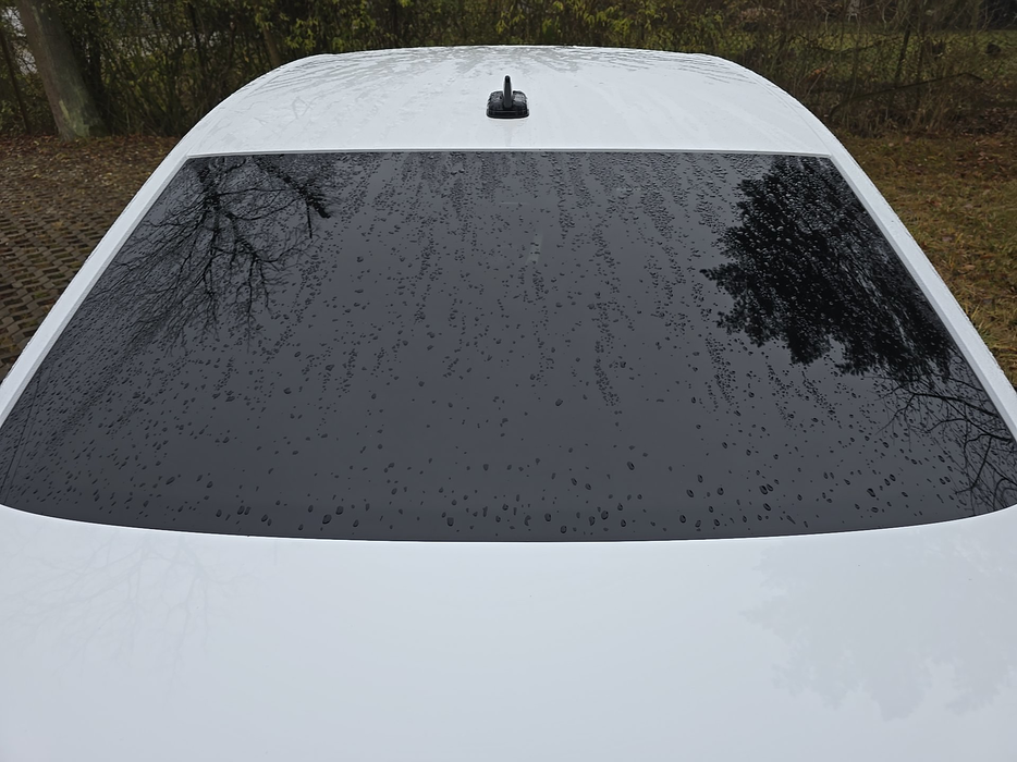 Zdjęcie szyby tylnej