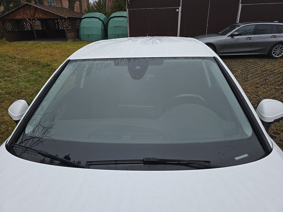 Zdjęcie szyby czołowej - zdjęcie ogólne