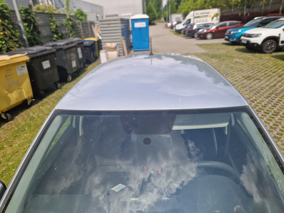 Zdjęcie dachu część przednia