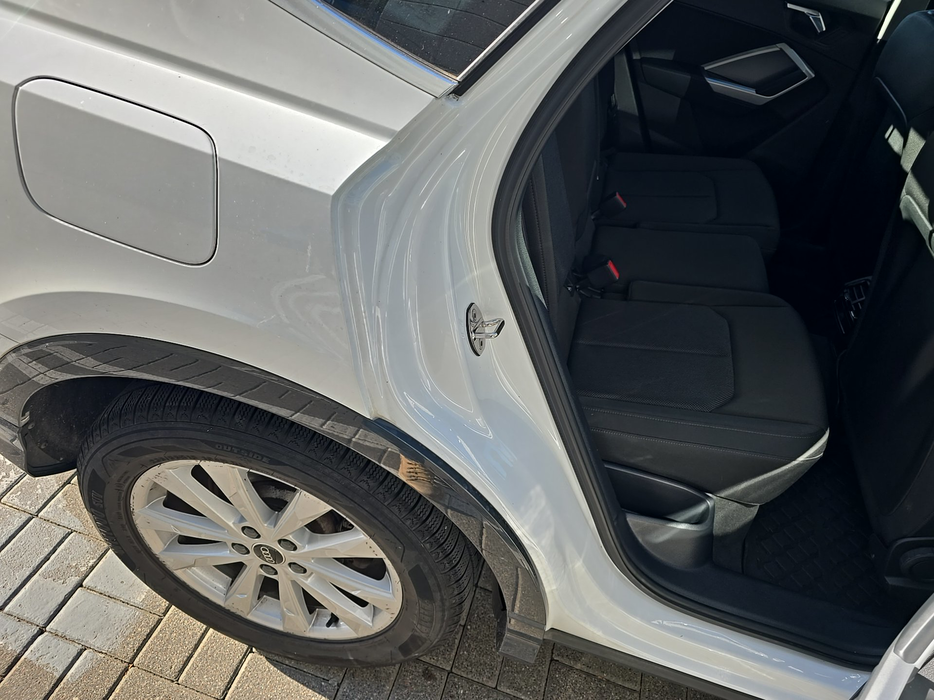 Zdjęcie słupka C prawego