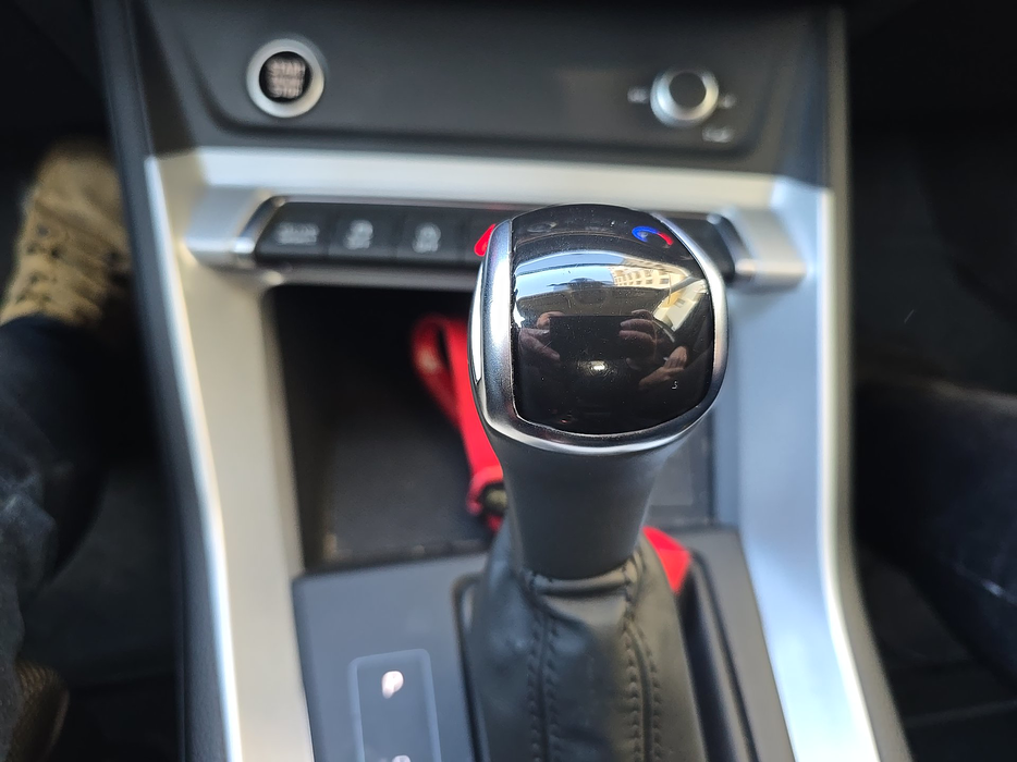 Zdjęcie drążka zmiany biegów