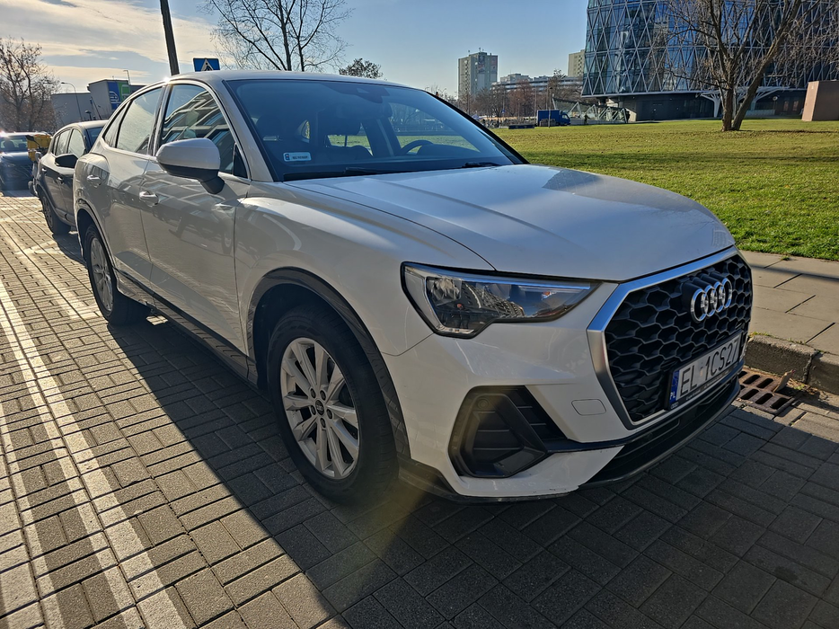 Zdjęcie po ukosie, prawy przód