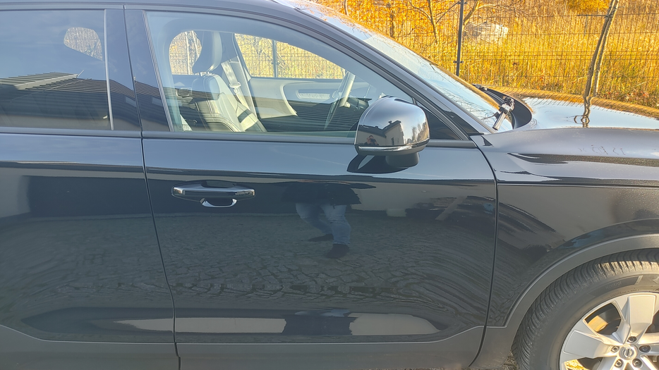 Zdjęcie drzwi przednich prawych wraz z szybą