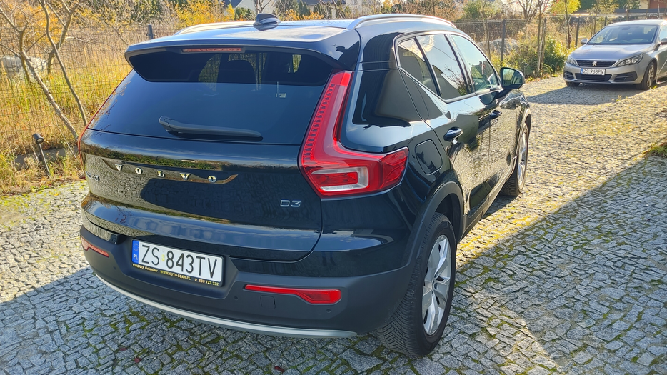 Zdjęcie po ukosie, prawy tył