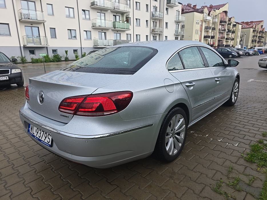 Zdjęcie po ukosie, prawy tył
