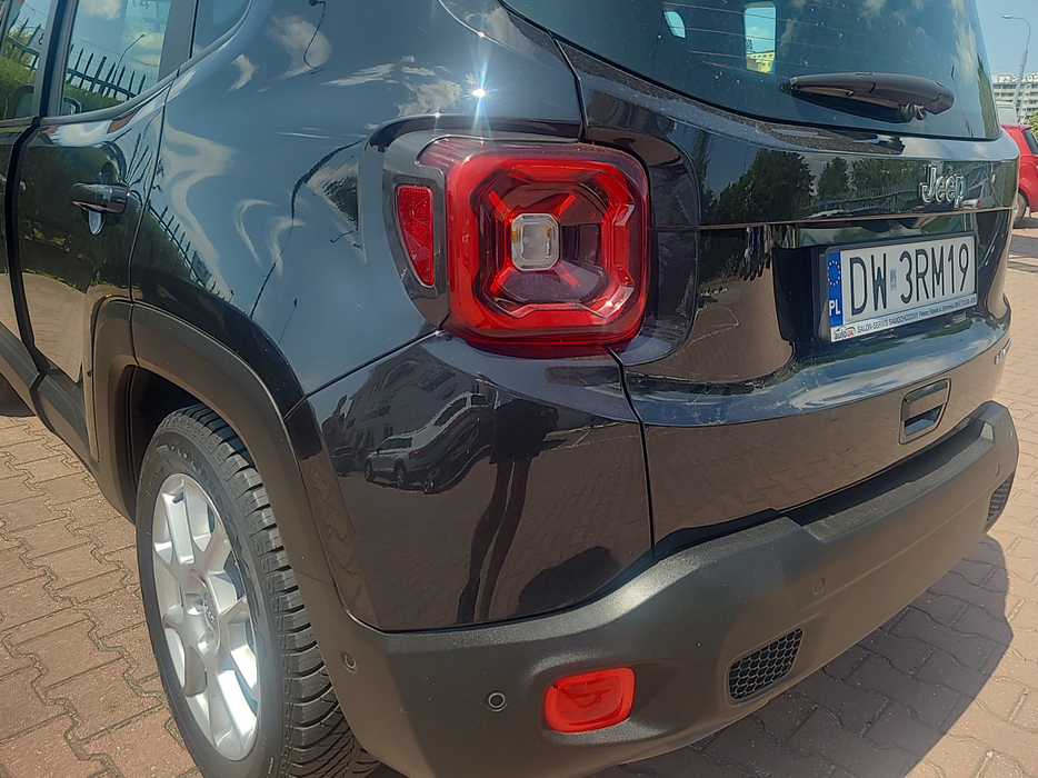 Zdjęcie oświetlenia tylnego lewego