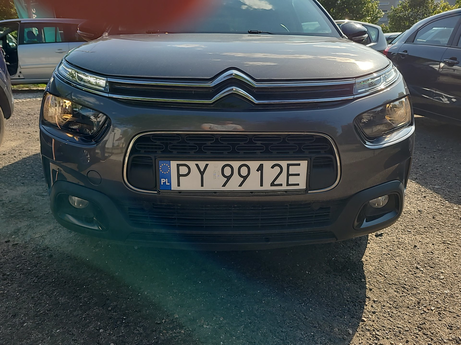 Zdjęcie zderzaka przedniego
