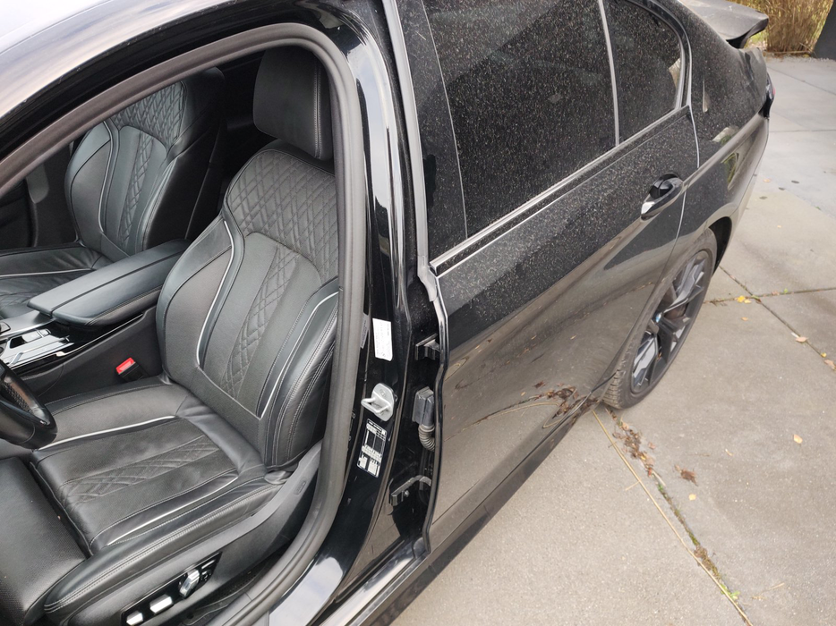 Zdjęcie słupka B lewego