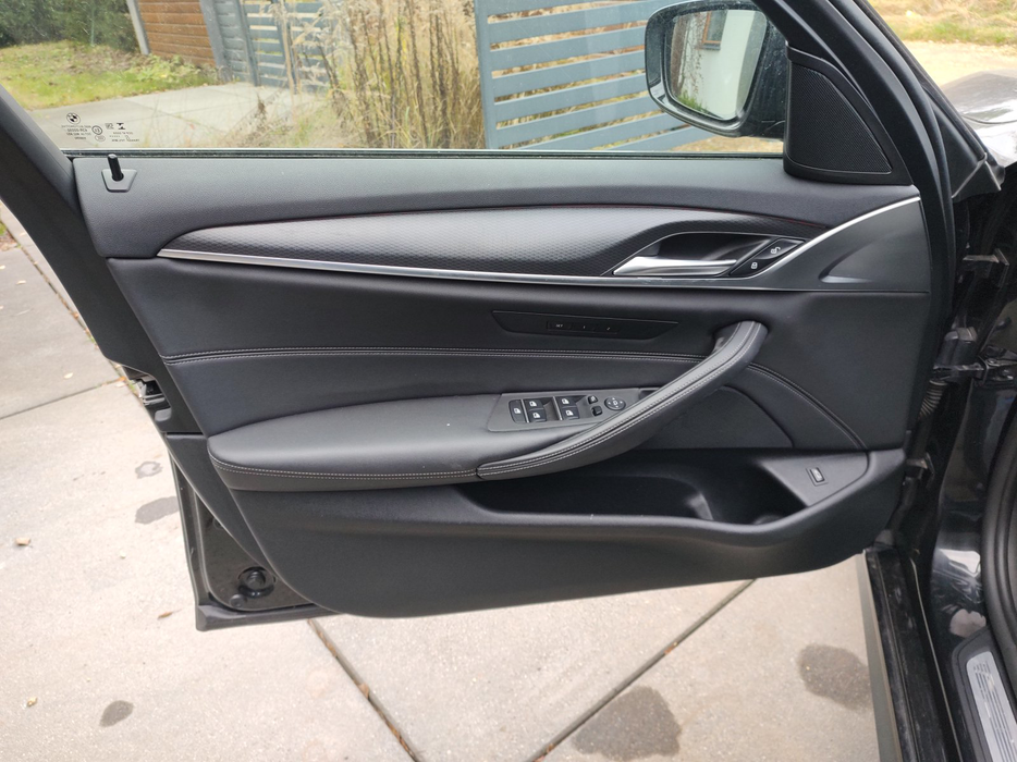 Zdjęcie tapicerki drzwi przednich lewych