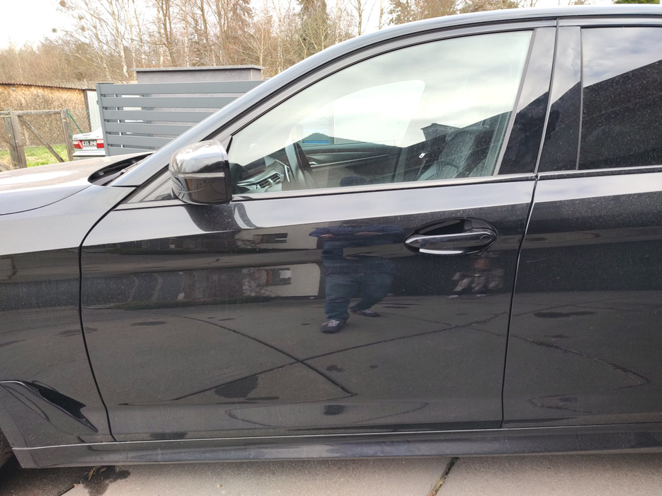 Zdjęcie drzwi przednich lewych wraz z szybą