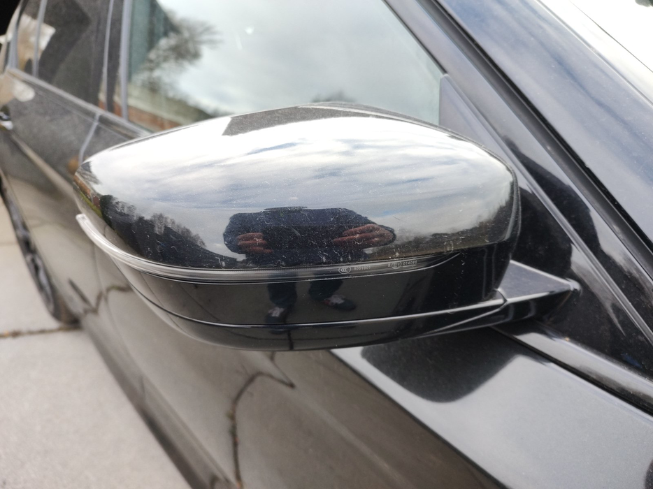 Zdjęcie obudowy lusterka prawego