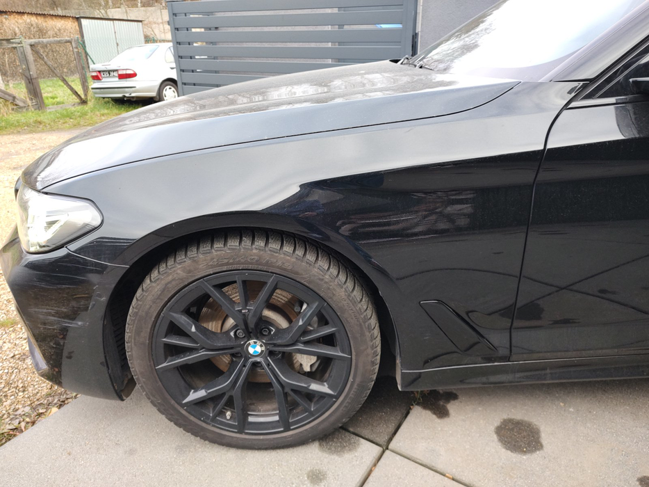 Zdjęcie błotnika przedniego lewego